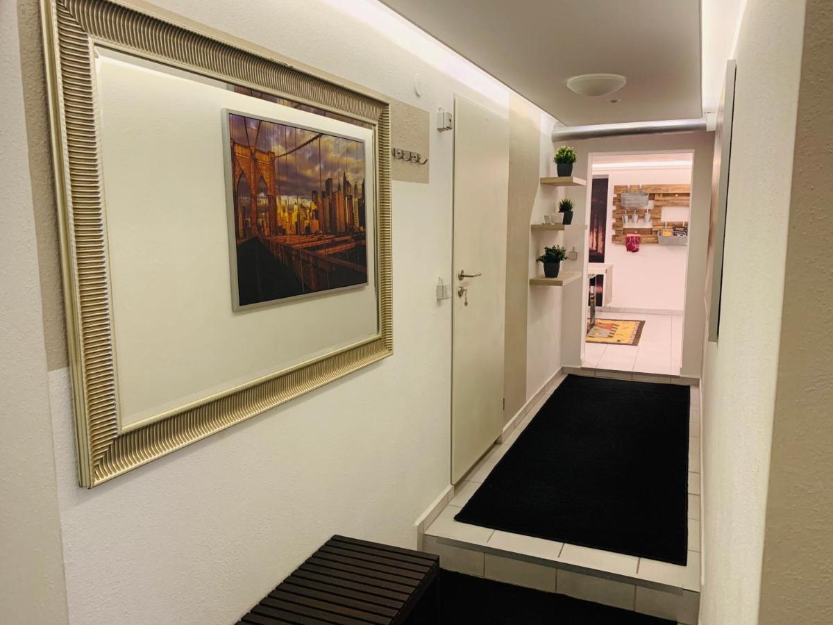 Modernes Apartment Mit Terrasse Und Highspeed Internet Zwischen Aalen Und Schwaebisch Gmuend Goggingen Esterno foto