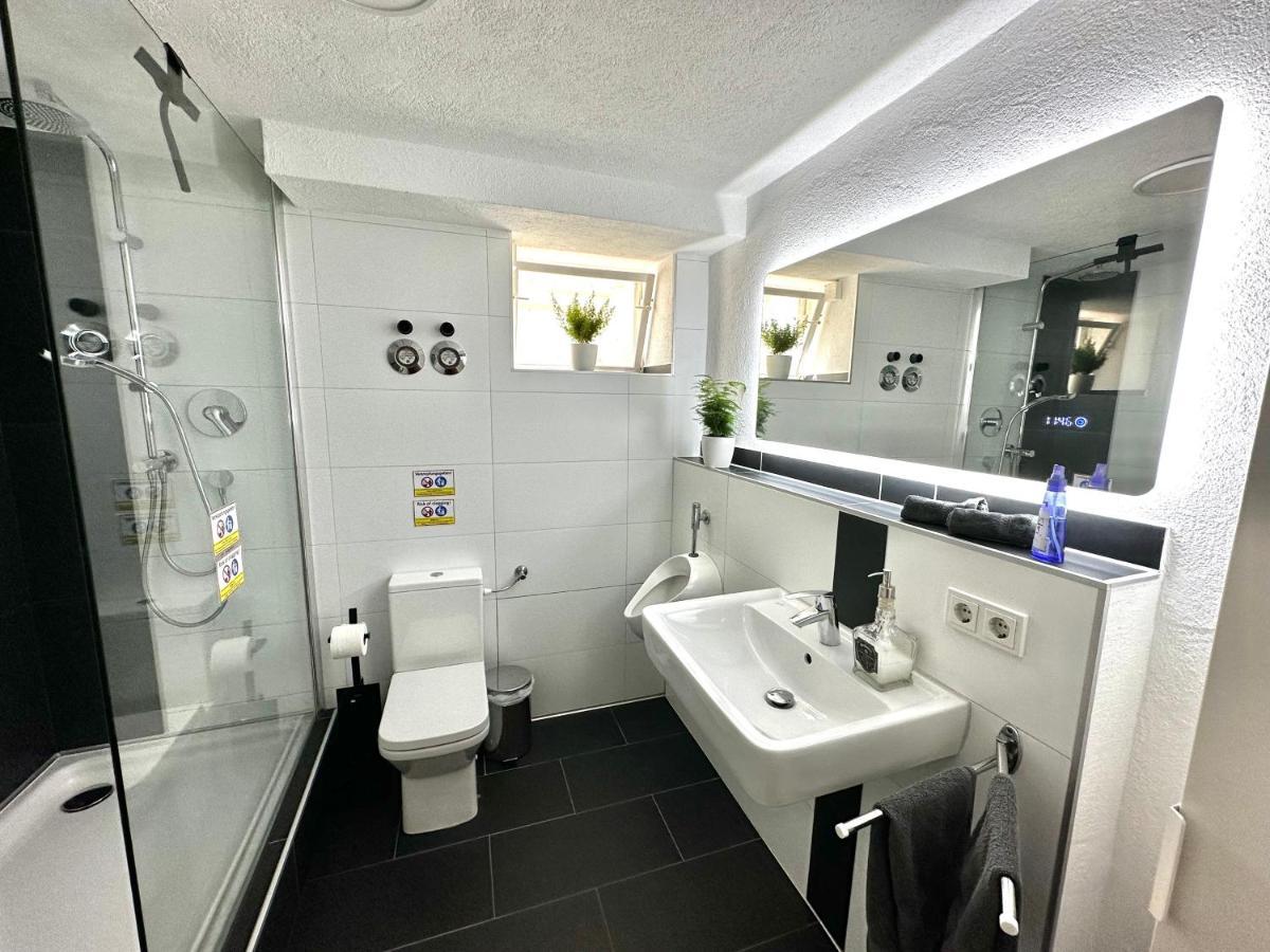 Modernes Apartment Mit Terrasse Und Highspeed Internet Zwischen Aalen Und Schwaebisch Gmuend Goggingen Esterno foto